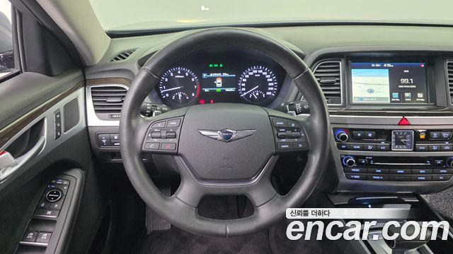 Genesis G80 2017 — photo 14