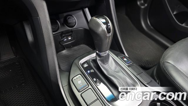 Hyundai Santafe 2015 — photo 12