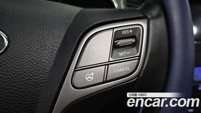 Hyundai Santafe 2015 — photo 25