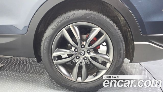 Hyundai Santafe 2015 — photo 7