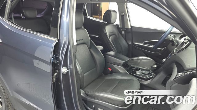 Hyundai Santafe 2015 — photo 16