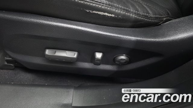 Hyundai Santafe 2015 — photo 31