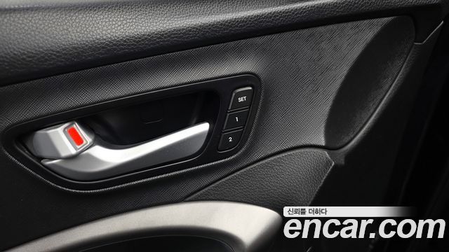 Hyundai Santafe 2015 — photo 32