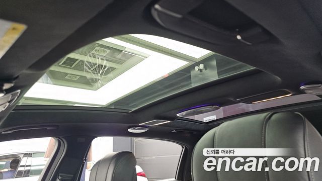 Mercedes-Benz S-Class 2018 — photo 24