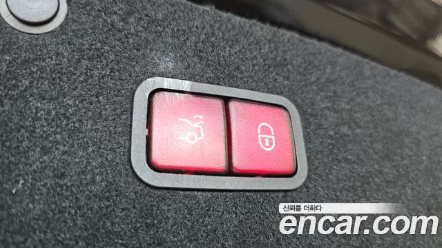 Mercedes-Benz S-Class 2018 — photo 27
