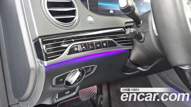 Mercedes-Benz S-Class 2018 — photo 28