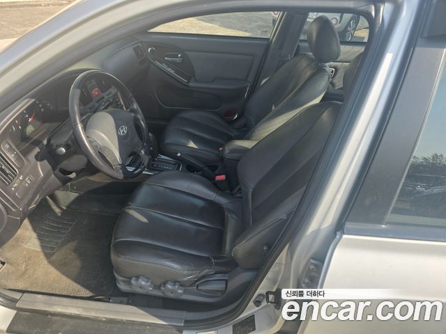 Hyundai AVANTE 2005 — photo 8