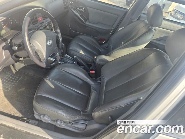 Hyundai AVANTE 2005 — photo 17