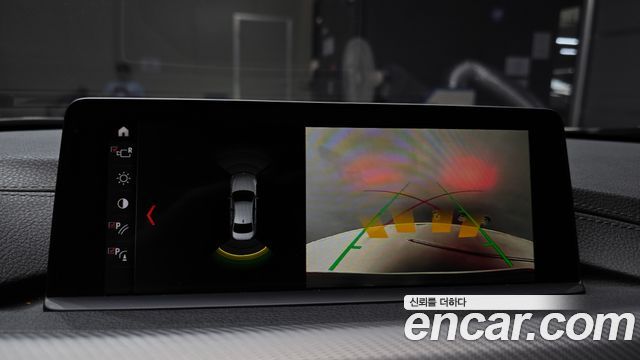 BMW 3-Series 2018 — photo 20