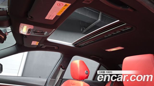 BMW 3-Series 2018 — photo 29