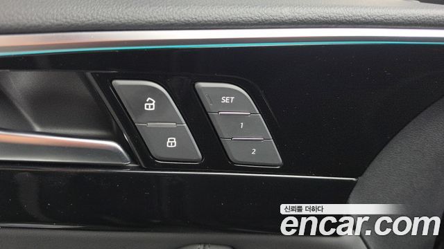 Audi A4 2021 — photo 34
