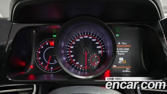 Hyundai AVANTE 2021 — photo 11