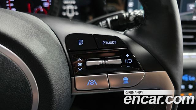Hyundai AVANTE 2021 — photo 28