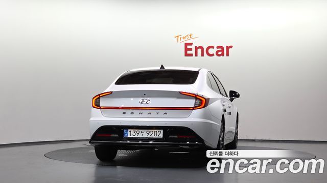 Hyundai Sonata 2022 — photo 4
