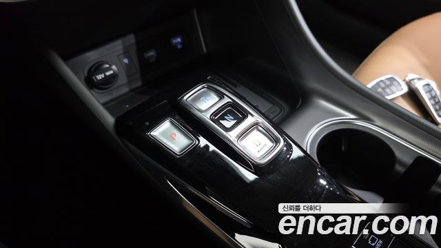 Hyundai Sonata 2022 — photo 12