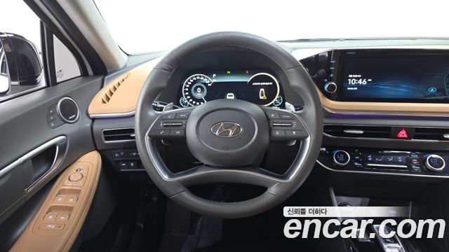 Hyundai Sonata 2022 — photo 19