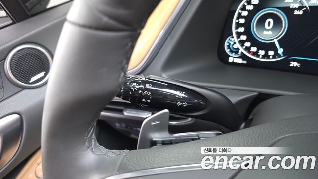 Hyundai Sonata 2022 — photo 31
