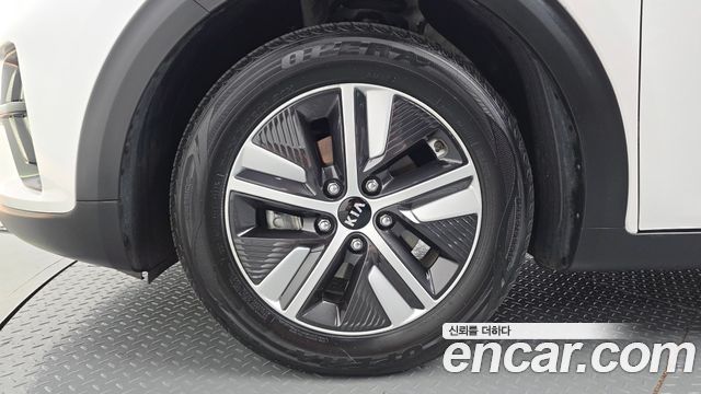 Kia Niro 2020 — photo 5