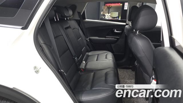Kia Niro 2020 — photo 18
