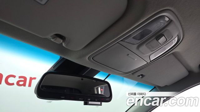 Kia Niro 2020 — photo 23