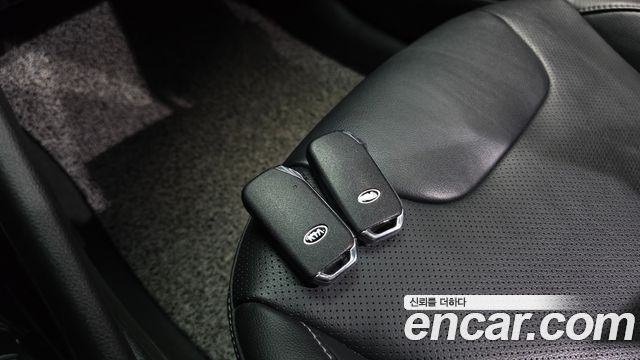 Kia Niro 2020 — photo 32
