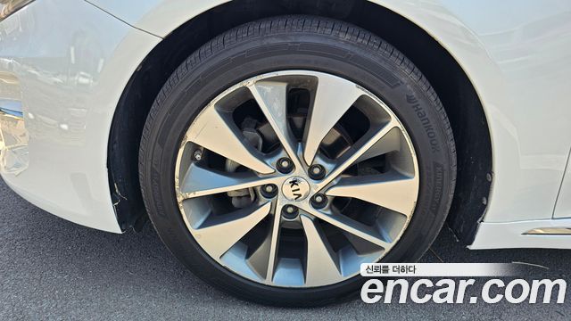 Kia K5 2018 — photo 5