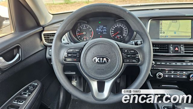 Kia K5 2018 — photo 13