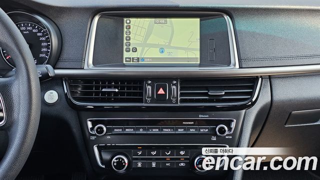 Kia K5 2018 — photo 14