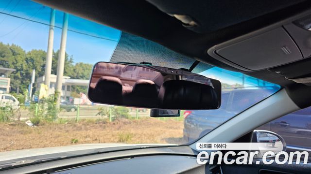 Kia K5 2018 — photo 17