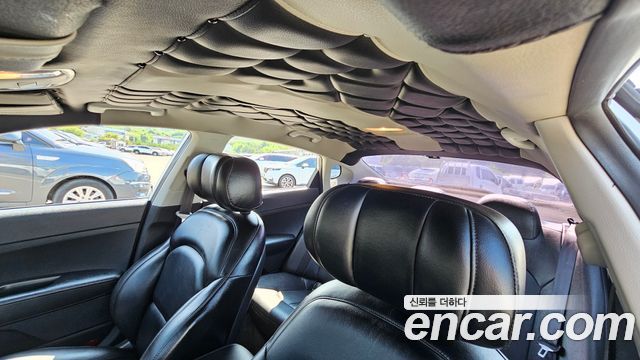 Kia K5 2018 — photo 20
