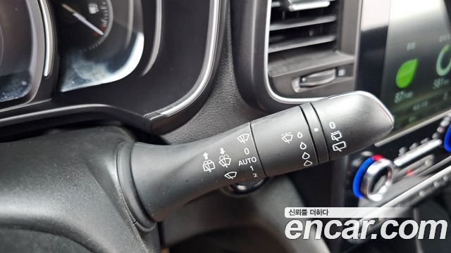 Renault Korea QM6 2021 — photo 17