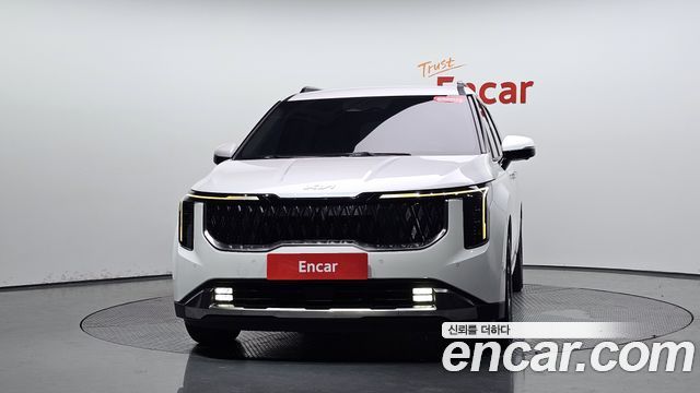 Kia Canival 2024 — photo 3