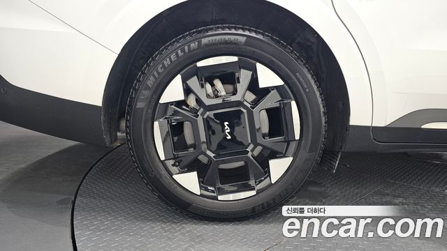 Kia Canival 2024 — photo 5