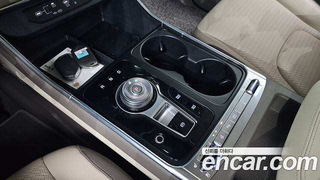 Kia Canival 2024 — photo 12