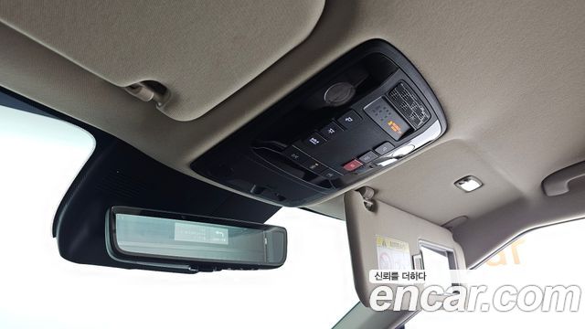Kia Canival 2024 — photo 25
