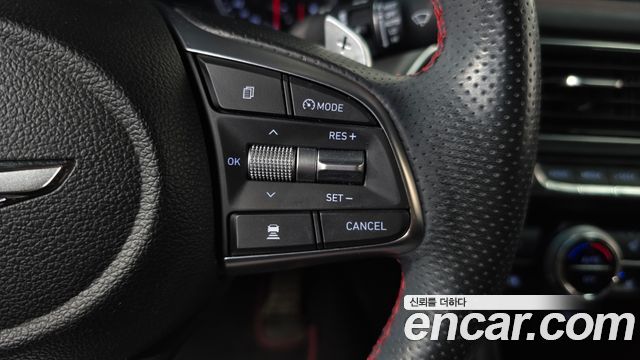 Genesis G70 2019 — photo 15