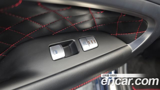 Genesis G70 2019 — photo 18