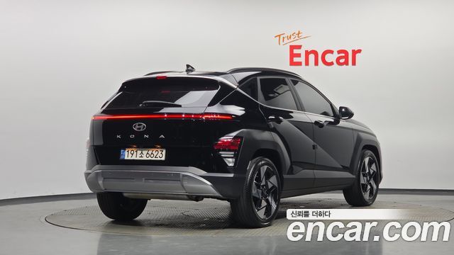 Hyundai Kona 2023 — photo 2