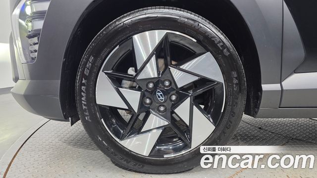 Hyundai Kona 2023 — photo 5
