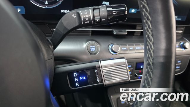 Hyundai Kona 2023 — photo 9
