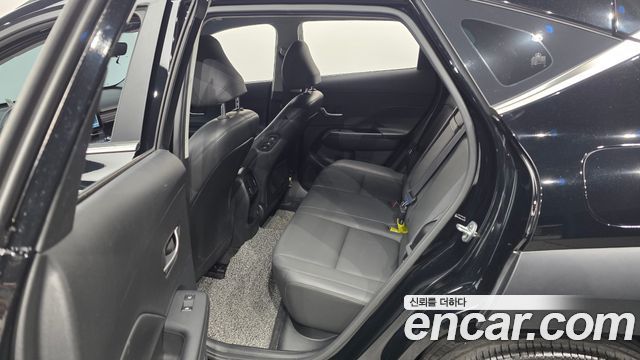 Hyundai Kona 2023 — photo 11
