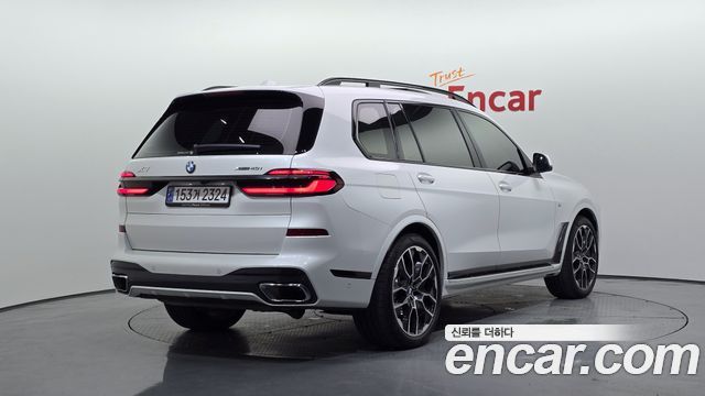 BMW X7 2025 — photo 2