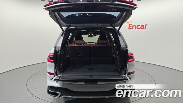BMW X7 2025 — photo 25