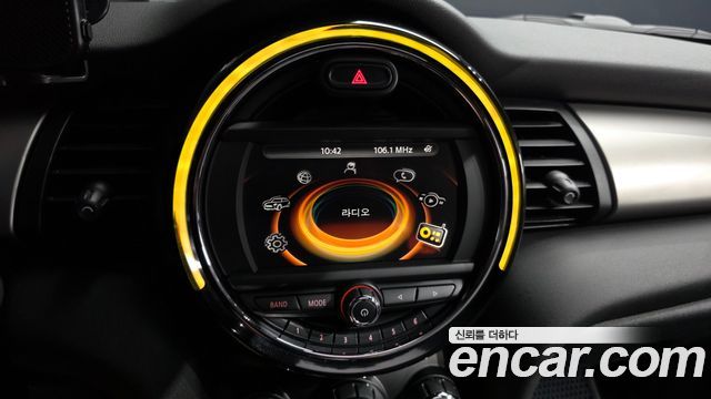 Mini Cooper 2016 — photo 20