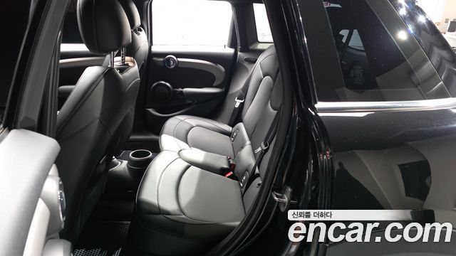 Mini Cooper 2016 — photo 16
