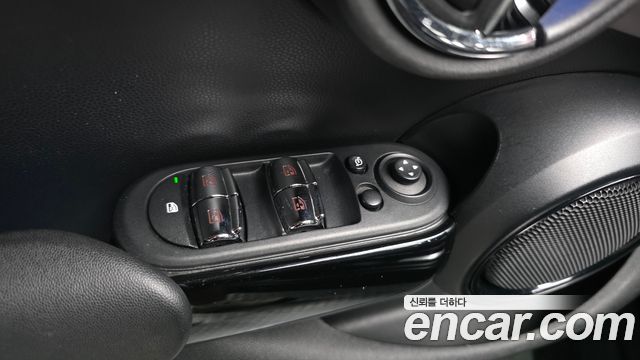 Mini Cooper 2016 — photo 28