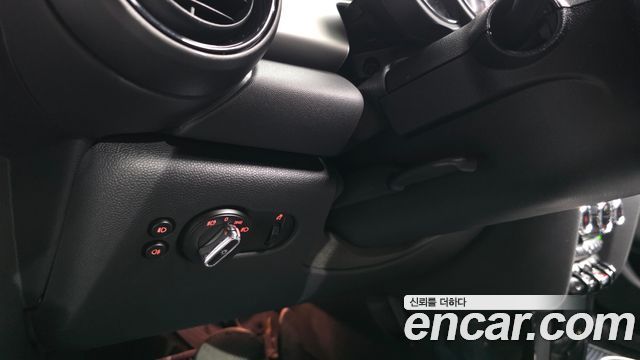 Mini Cooper 2016 — photo 29