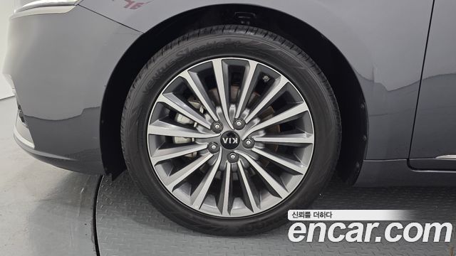 Kia K7 2019 — photo 5