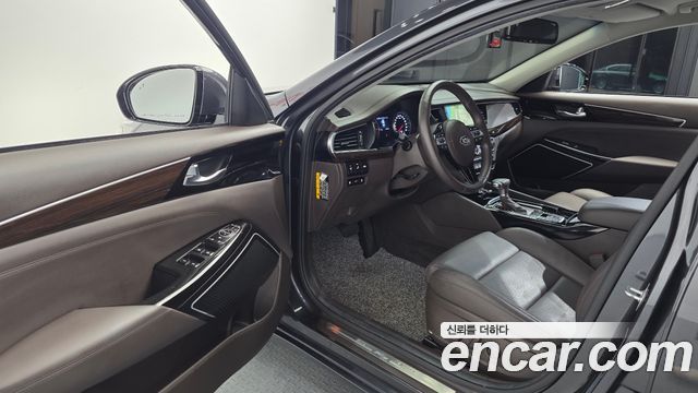 Kia K7 2019 — photo 10