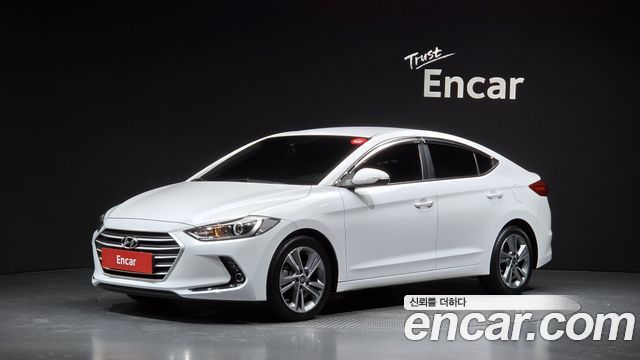 Hyundai AVANTE 2018 — photo 1
